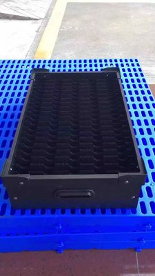 Plastic Turnover Box  PP Corrugated Sheet Hollow Board Spacer Blade Clamp