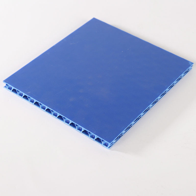 Flat Corrugated Plastic Roofing Sheet Blue PP Hollow Corrugated Plastic Roof Panels Carton