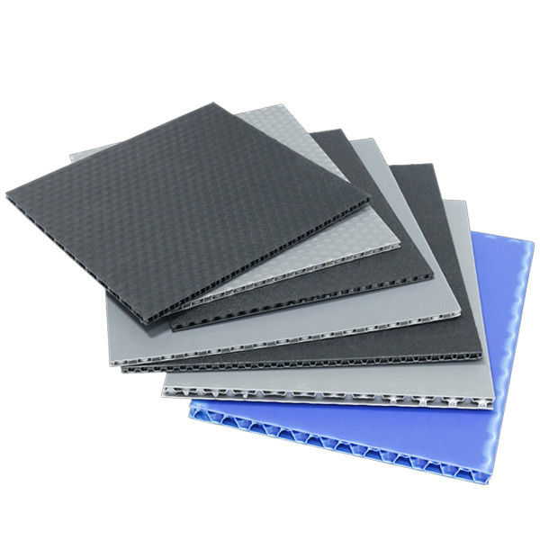 Hollow Plastic Corrugated Sheet Waterproof 2mm - 20mm PP Honeycomb Panel Board Box